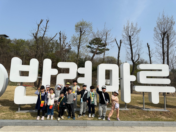 흥천초교 이미지